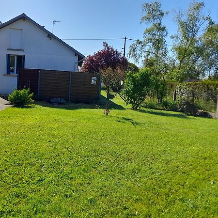 Hauterive  Les Abelias Bed & Breakfast エクステリア 写真