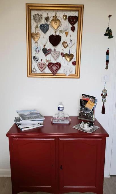 Hauterive  Les Abelias Bed & Breakfast エクステリア 写真